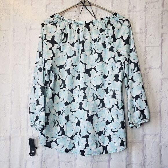 APT. 9 Floral Raglan Sleeve Henley Peasant Blouse - Picture 9 of 9